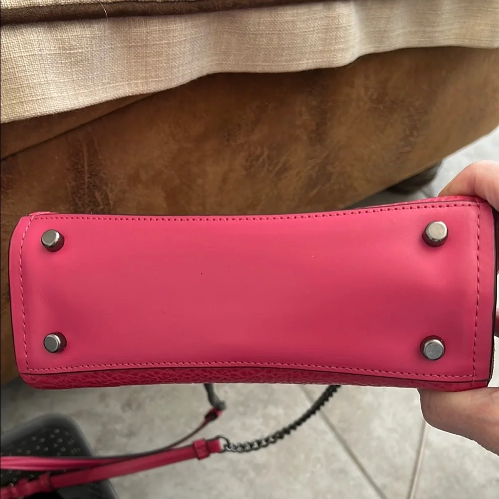 Coach Faye Pebbled Pink Leather/SuedeCrossbody Bag EUC-022